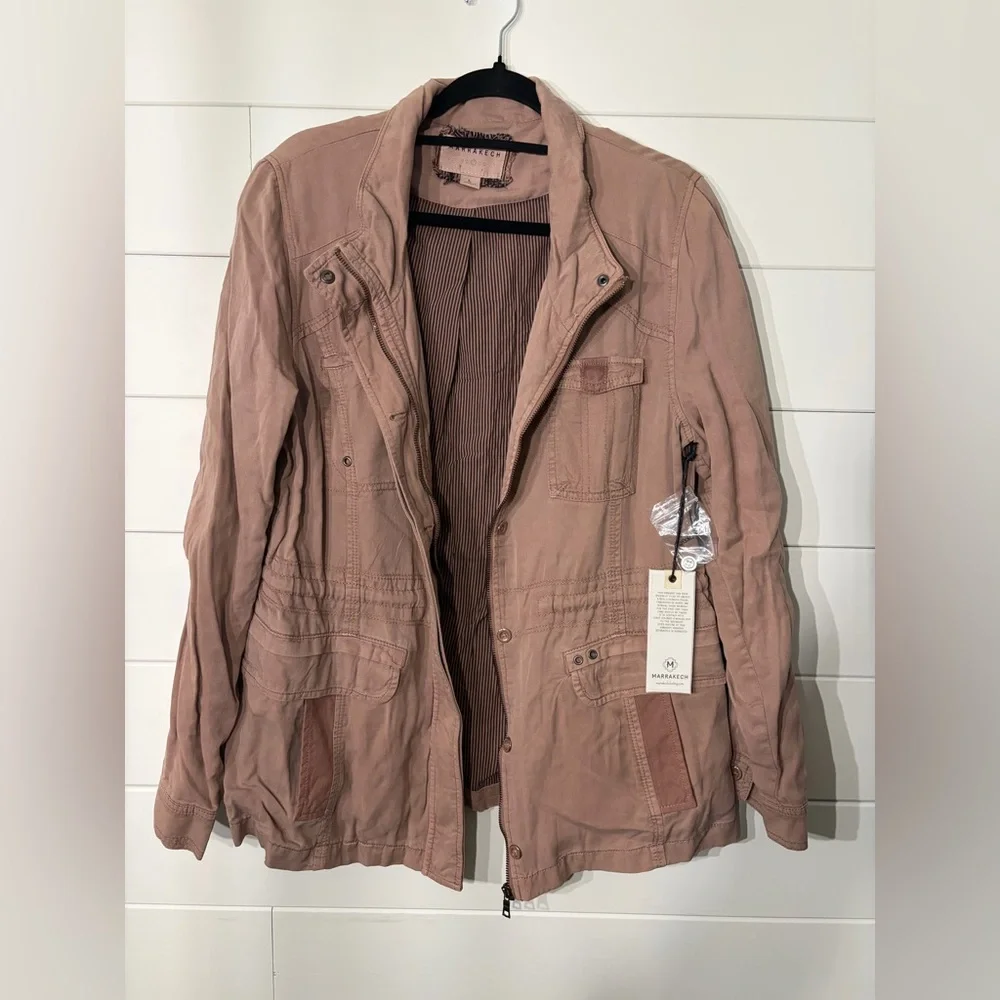 Women's Utility Jacket in Dusty Rose - Picture 2 of 6